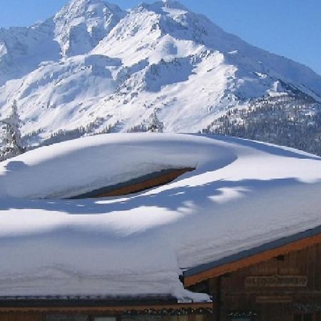 Апартаменти Chalet Les Clarines Ла-Розьєр Екстер'єр фото